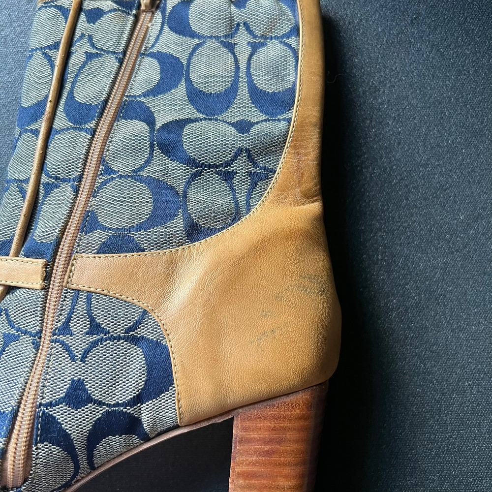 Vtg Coach Blue Signature Monogram Canvas Tan Leather Square Toe Boots 8.5 Y2k - Picture 5 of 13